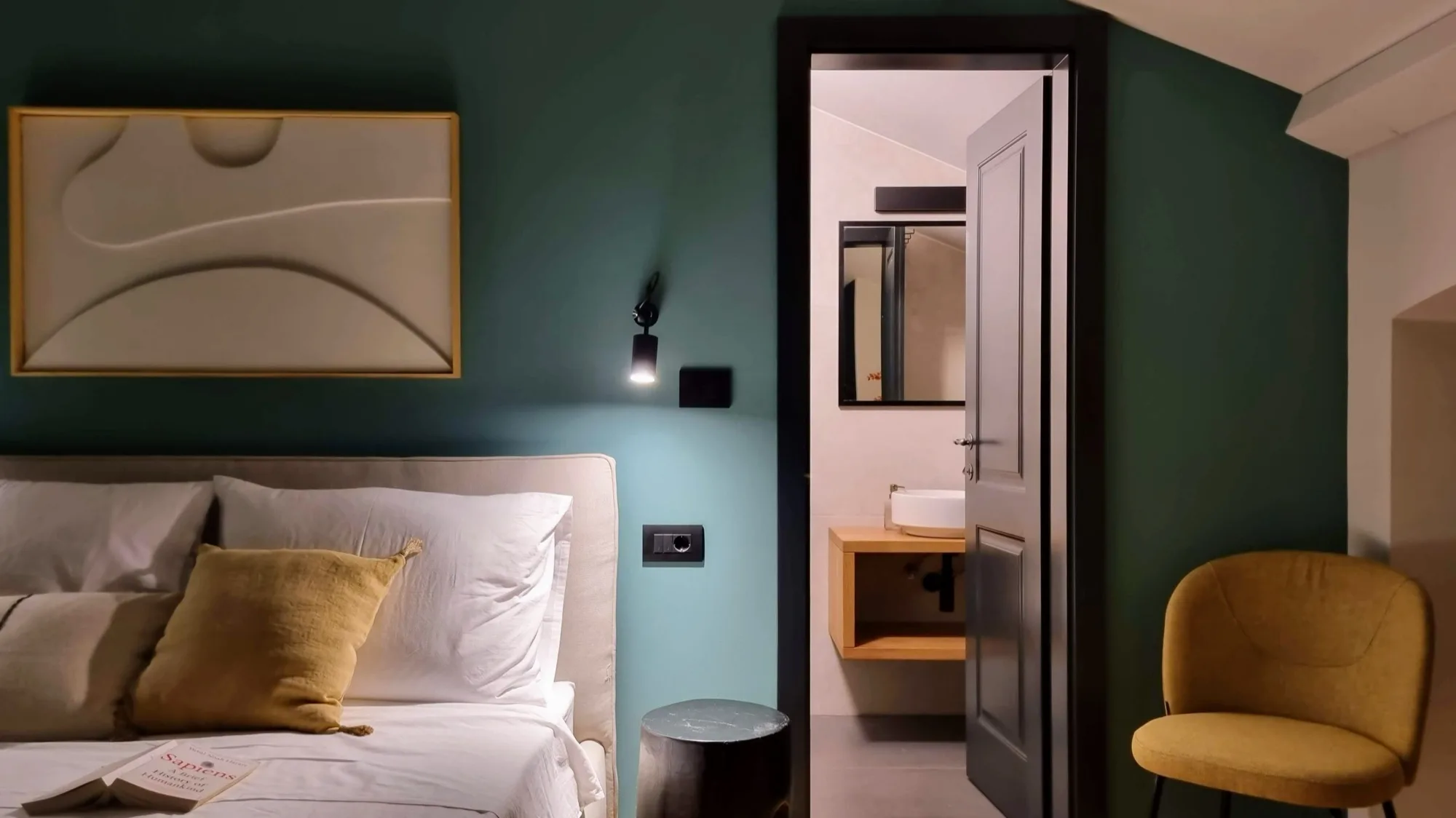 Bedroom 4 — overview