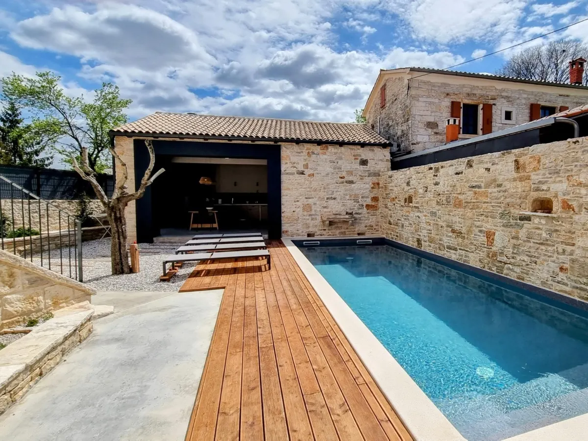 Summer kitchen — after renovation